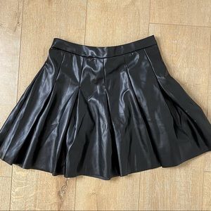 Faux leather pleated tennis skirt